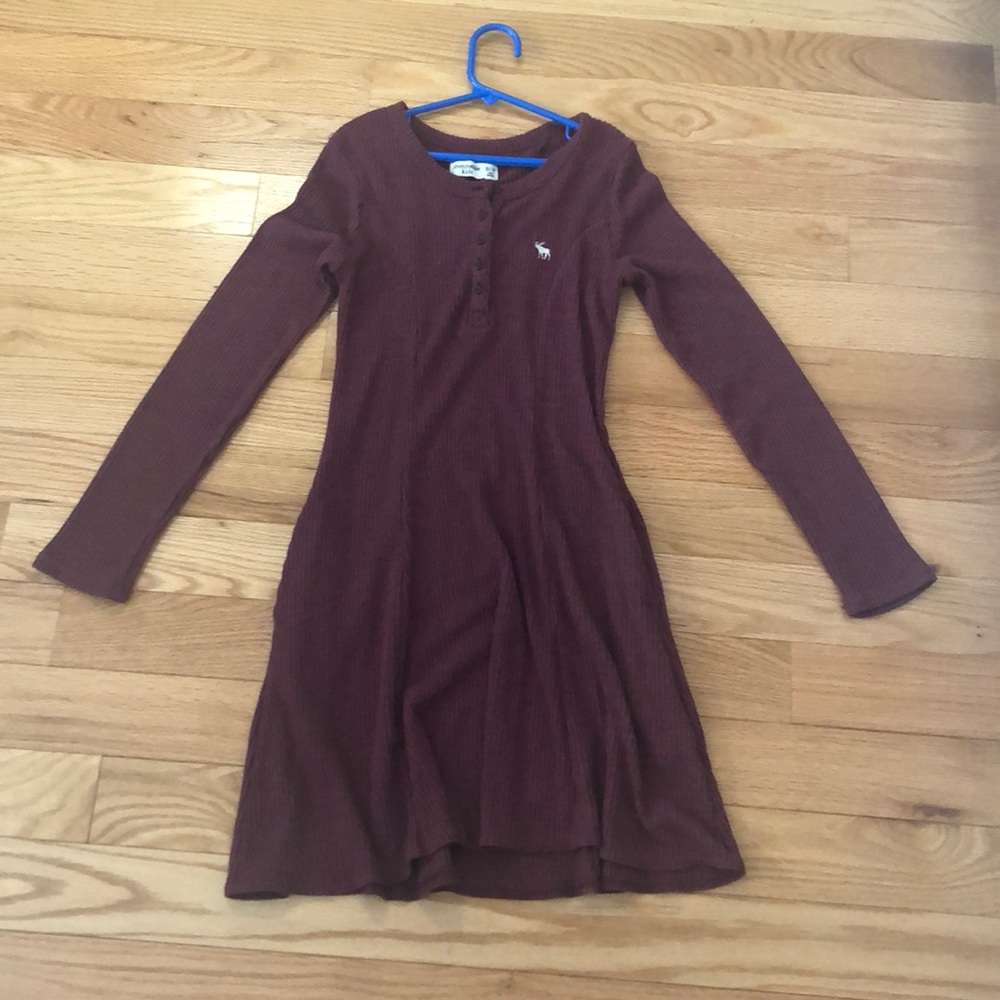 Burgundy long sleeve dress